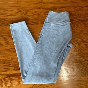 Lululemon Wunder Under High Rise 28”